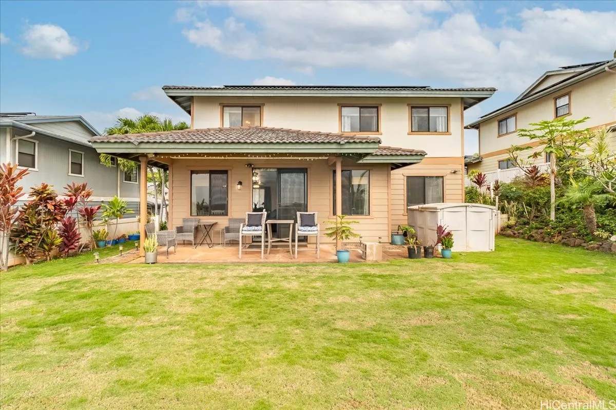 Kapolei, Hawaii 96707, United States, 5 Bedrooms Bedrooms, ,3 BathroomsBathrooms,Residential,Active,103636