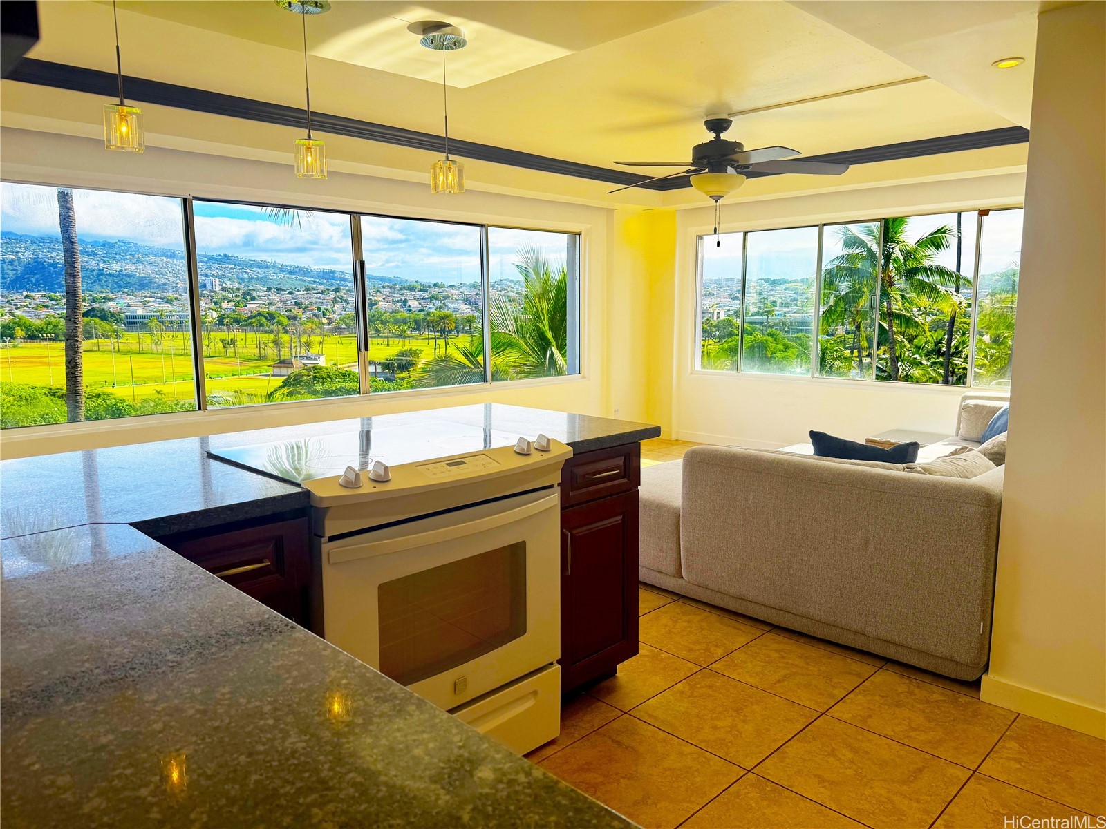 2547 Ala Wai Boulevard 702