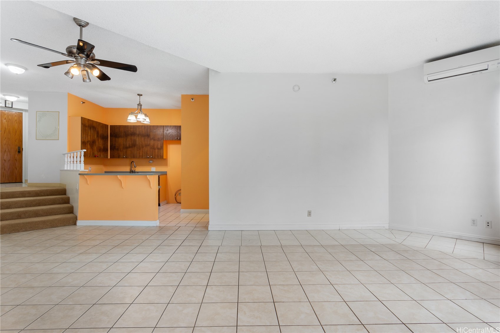 1088 Bishop Street 1126