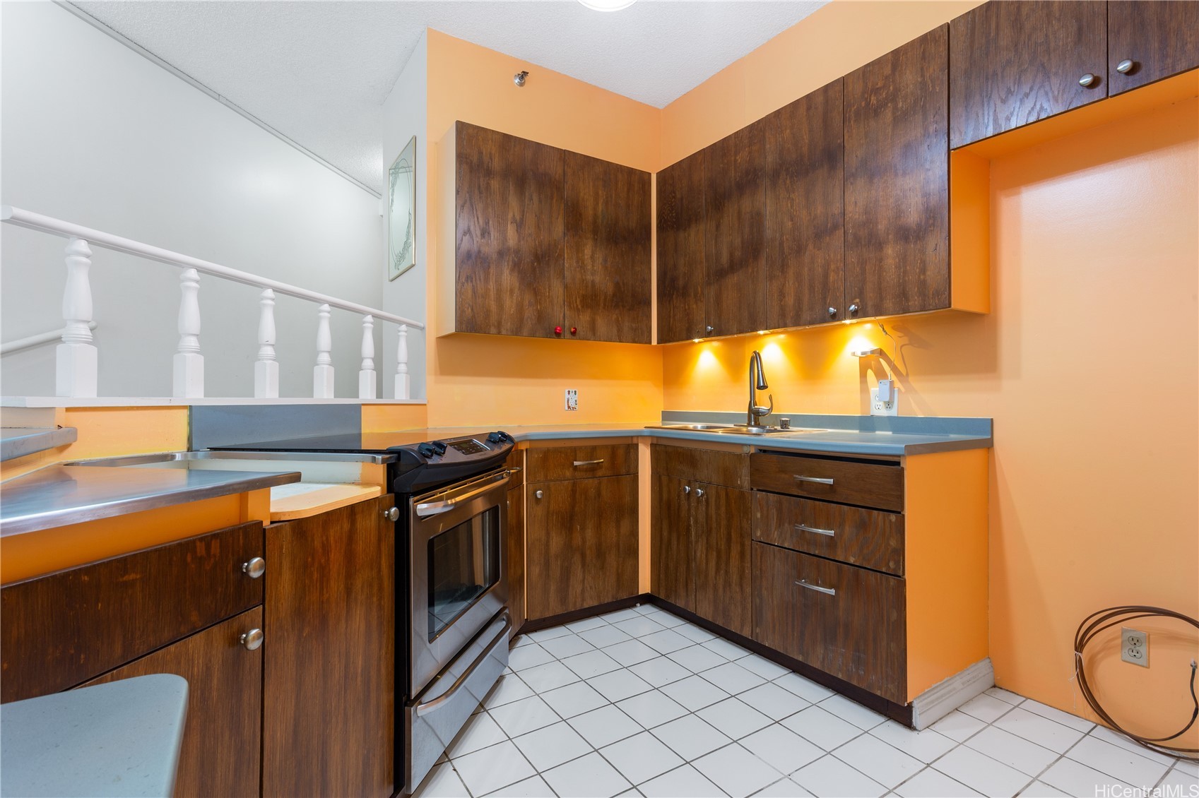 1088 Bishop Street 1126