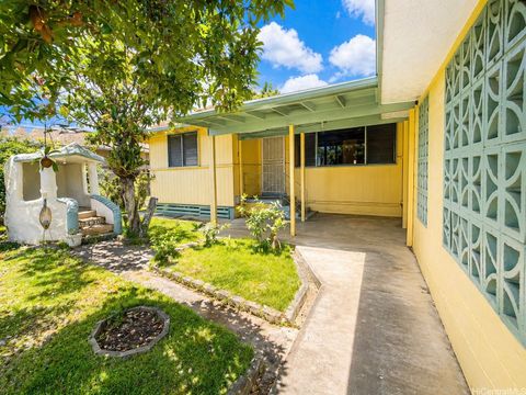 Photo of 94-160 Awaia Street, Waipahu, HI 96797 (MLS # 202607918)