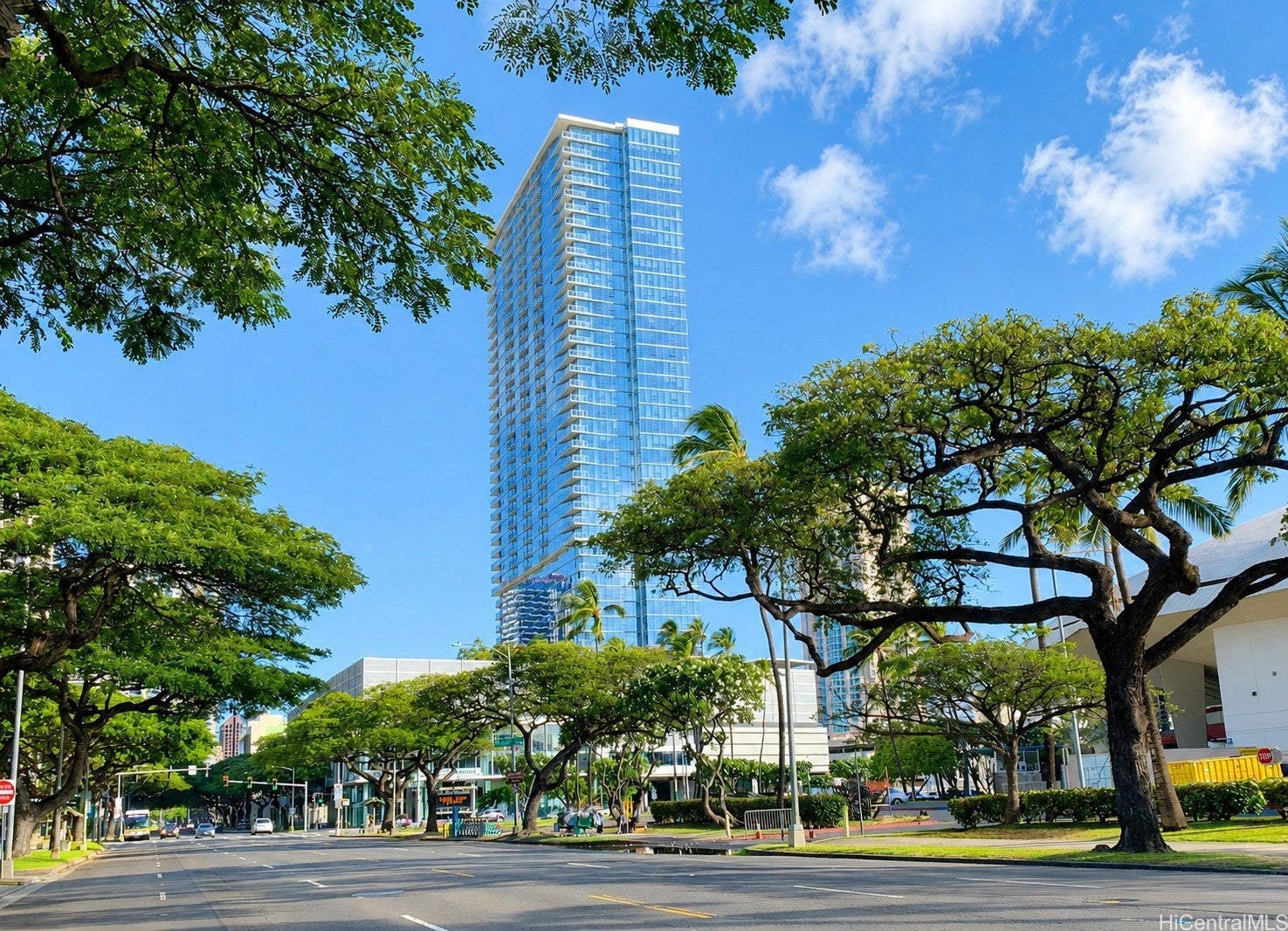 888 Kapiolani Boulevard 3907