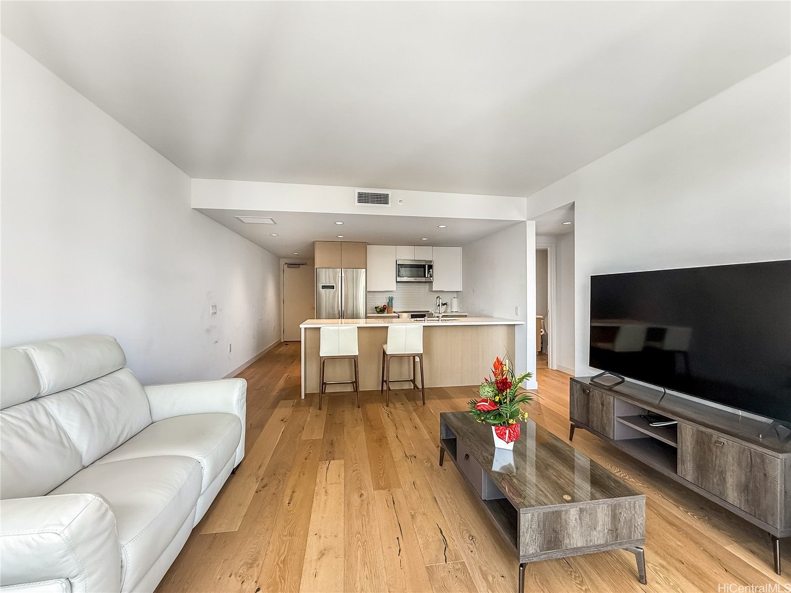 1001 Queen Street 2505