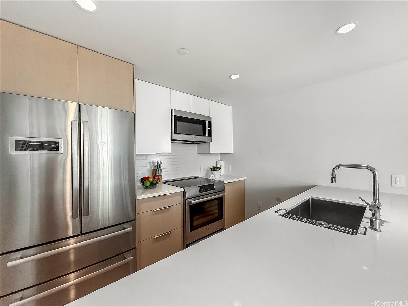 1001 Queen Street 2505