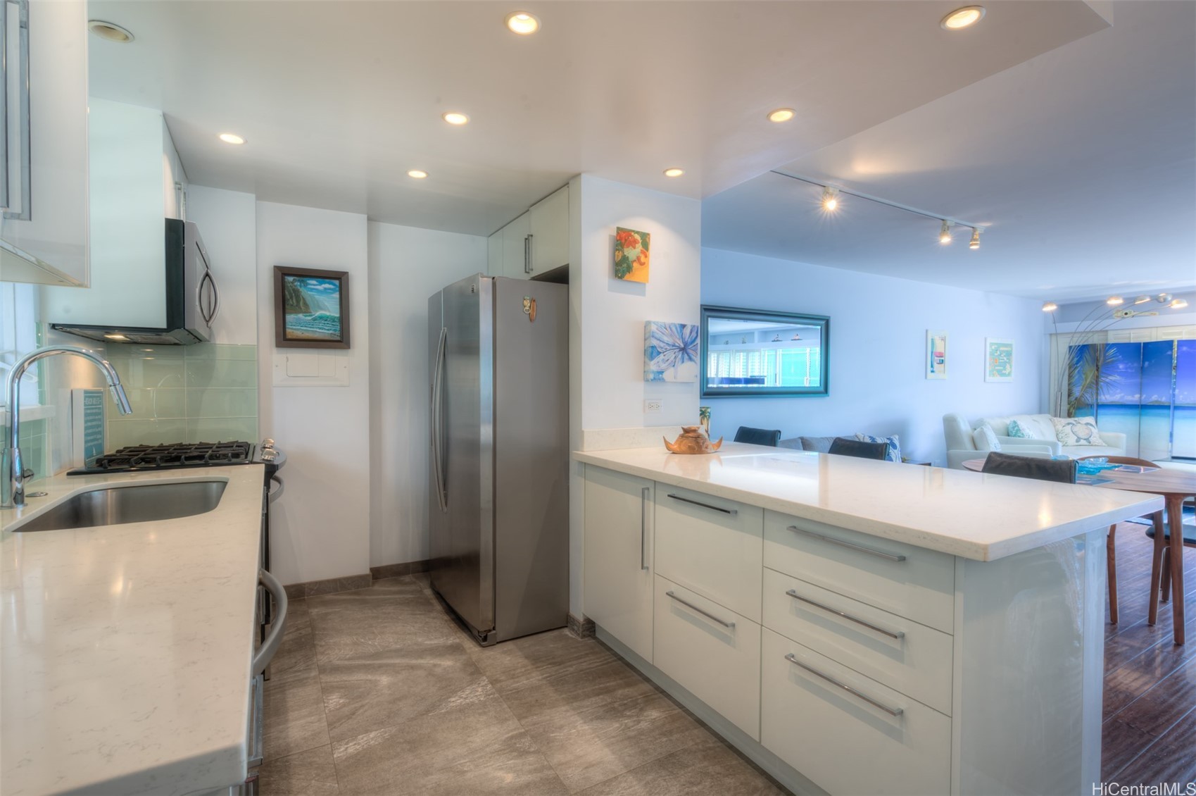 2895 Kalakaua Avenue 109