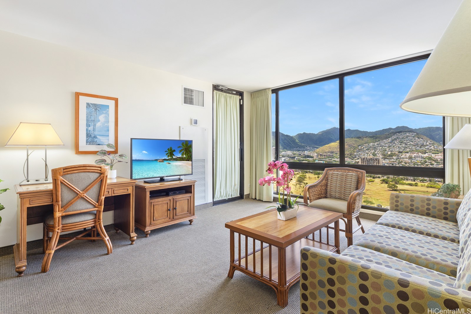 229 Paoakalani Avenue 3709 (NUC)
