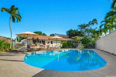 Photo of 676 Mokapu Road, Kailua, HI 96734 (MLS # 202617659)