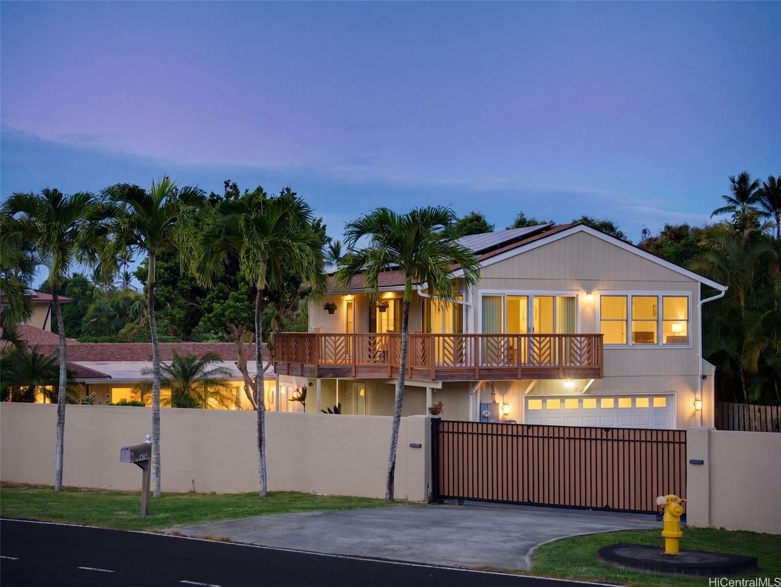 676 Mokapu Road
