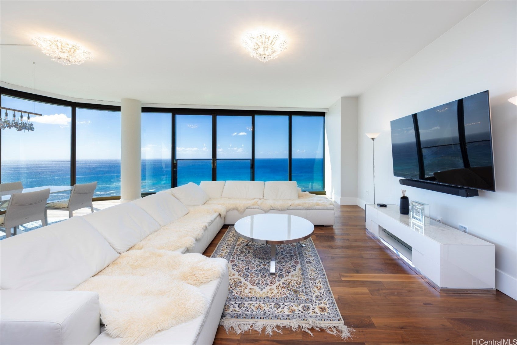 1108 Auahi Street 3300