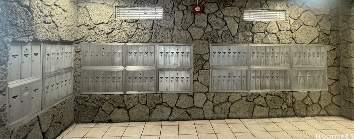 2465 Kuhio Avenue 1418