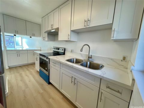 98-660 Moanalua Loop 190 Aiea HI 96701
