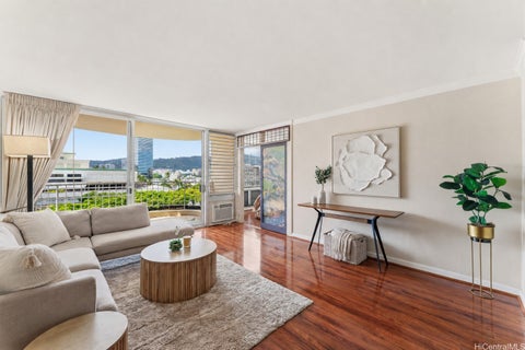 Photo of 1717 Ala Wai Boulevard #804, Honolulu, HI 96815 (MLS # 202611045)
