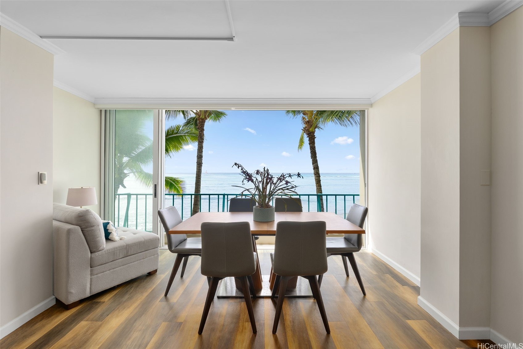 2999 Kalakaua Avenue 202