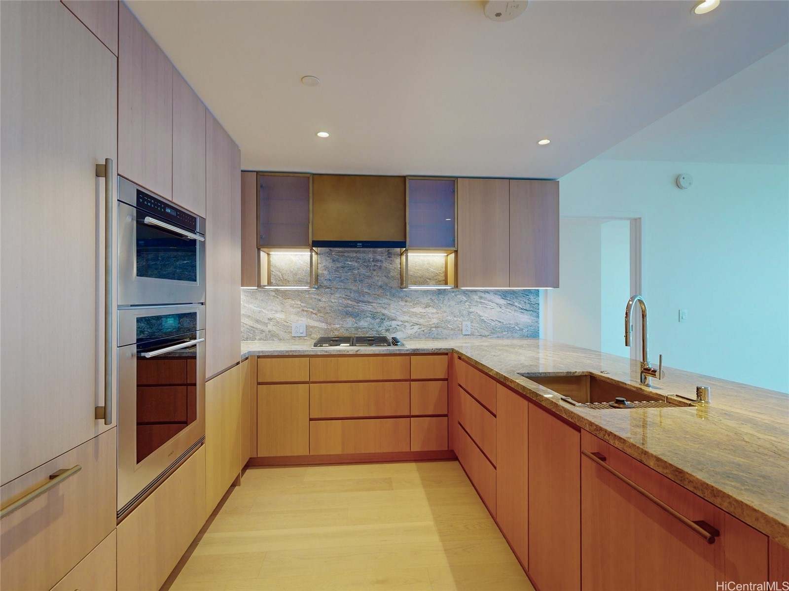 1100 Ala Moana Boulevard 2810