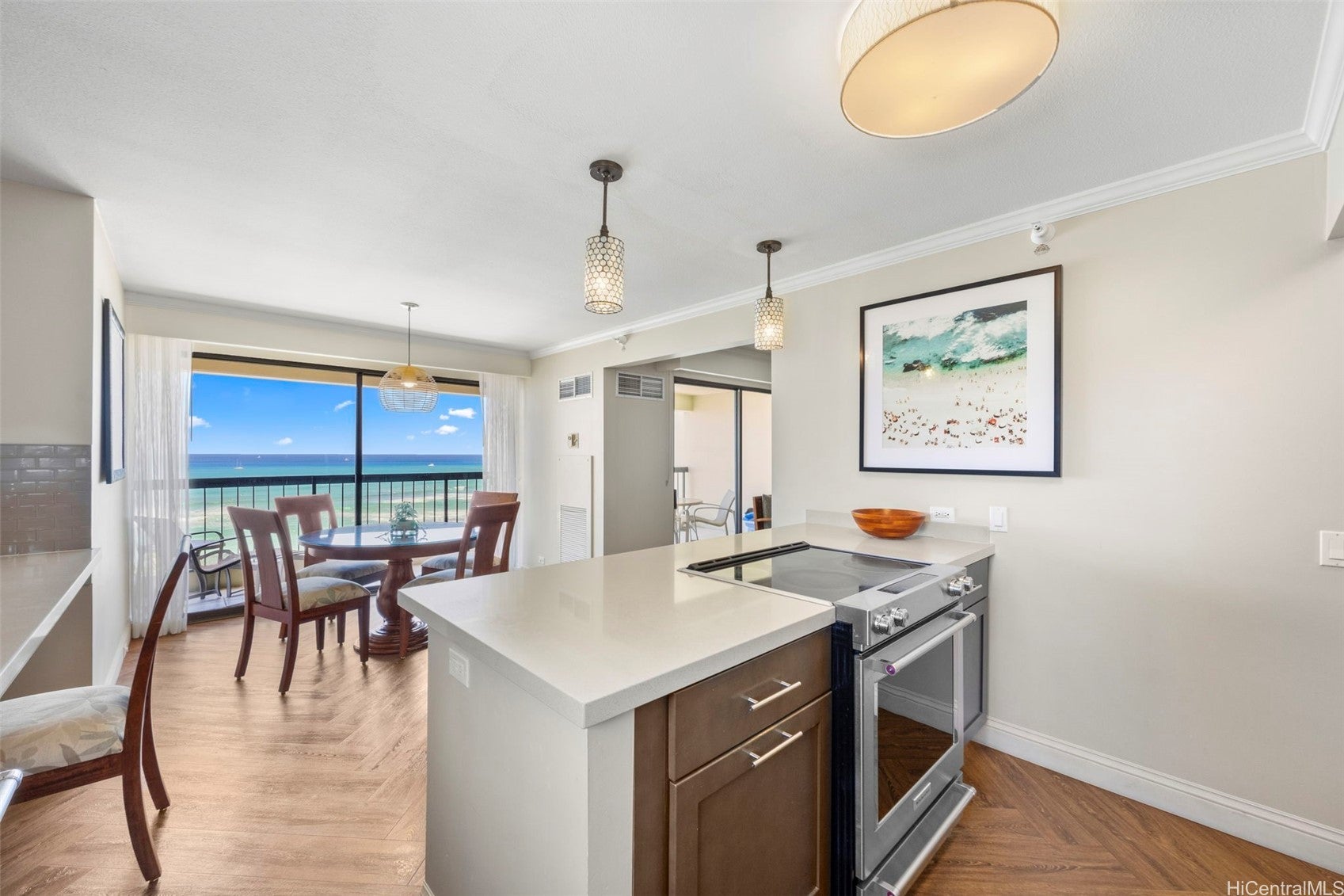 2470 Kalakaua Avenue 1101