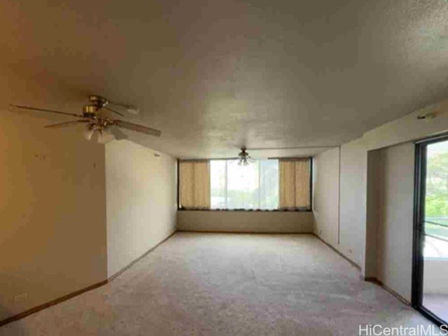 555 Hahaione Street 6D