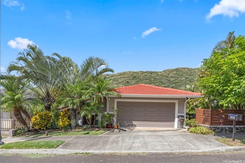 Photo of 1465 Miloiki Street, Honolulu, HI 96825 (MLS # 202618420)