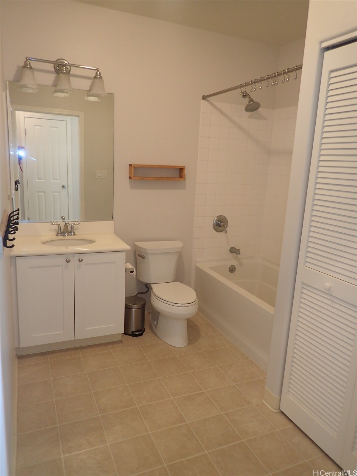 91-1387 Kaiokia Street 2406