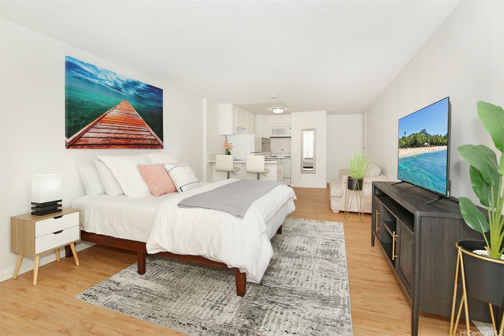2572 Lemon Road 601