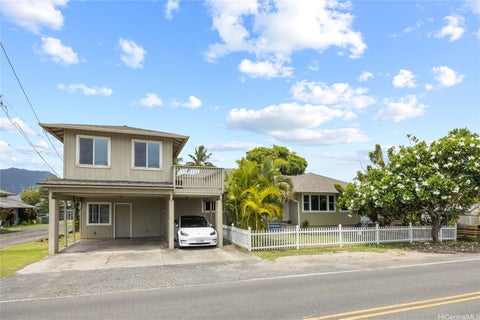 Photo of 443 Maluniu Avenue, Kailua, HI 96734 (MLS # 202613151)