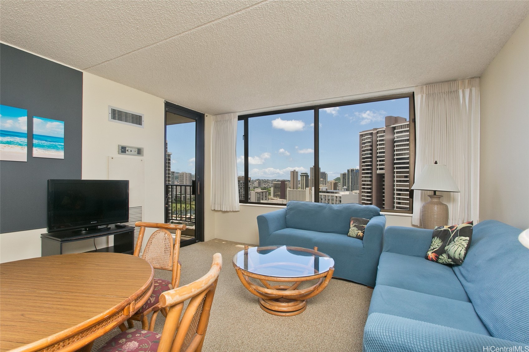 411 Hobron Lane 2905
