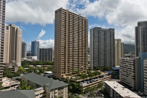 Photo of 411 Hobron Lane #2905, Honolulu, HI 96815 (MLS # 202608878)