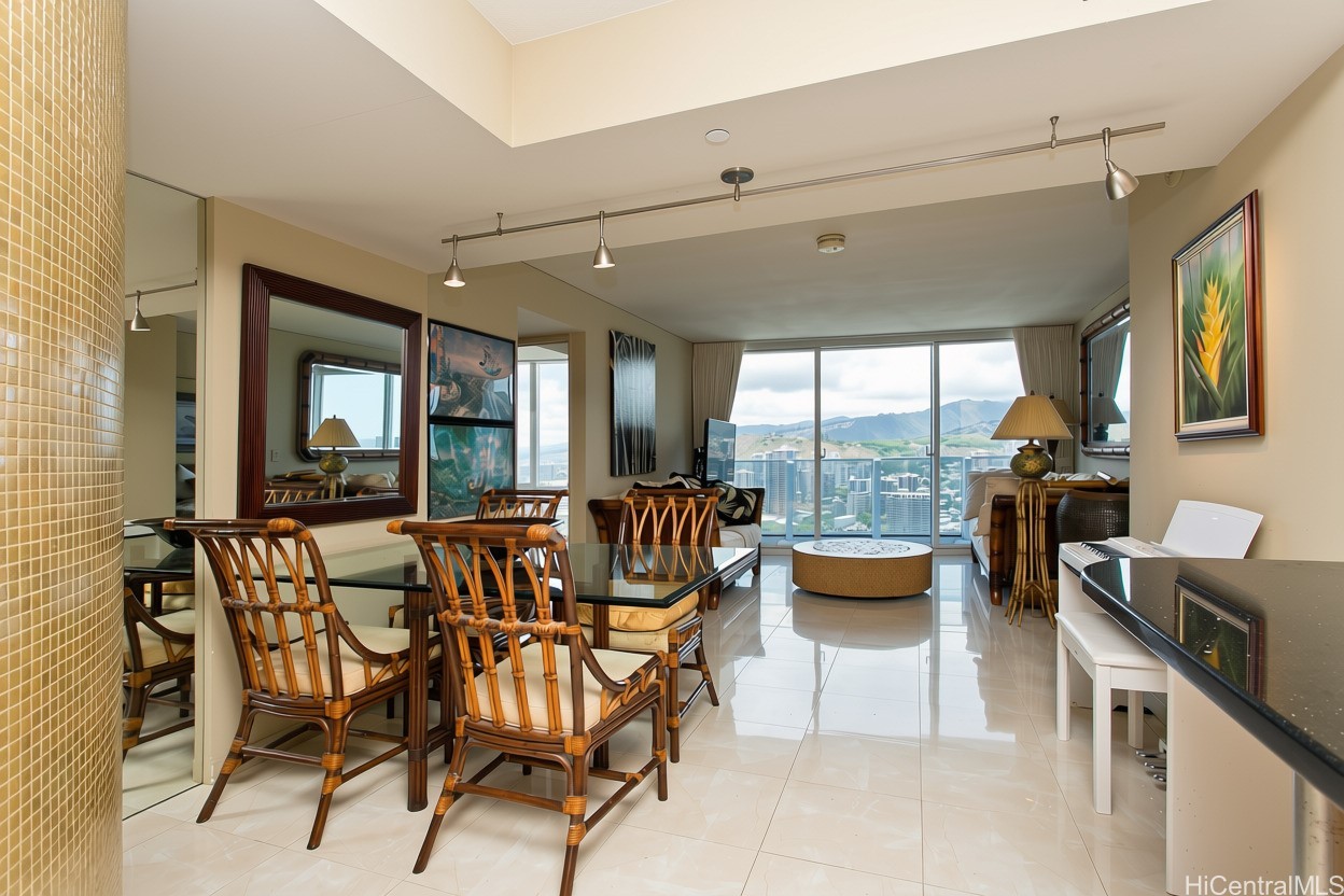 1296 Kapiolani Boulevard II4009