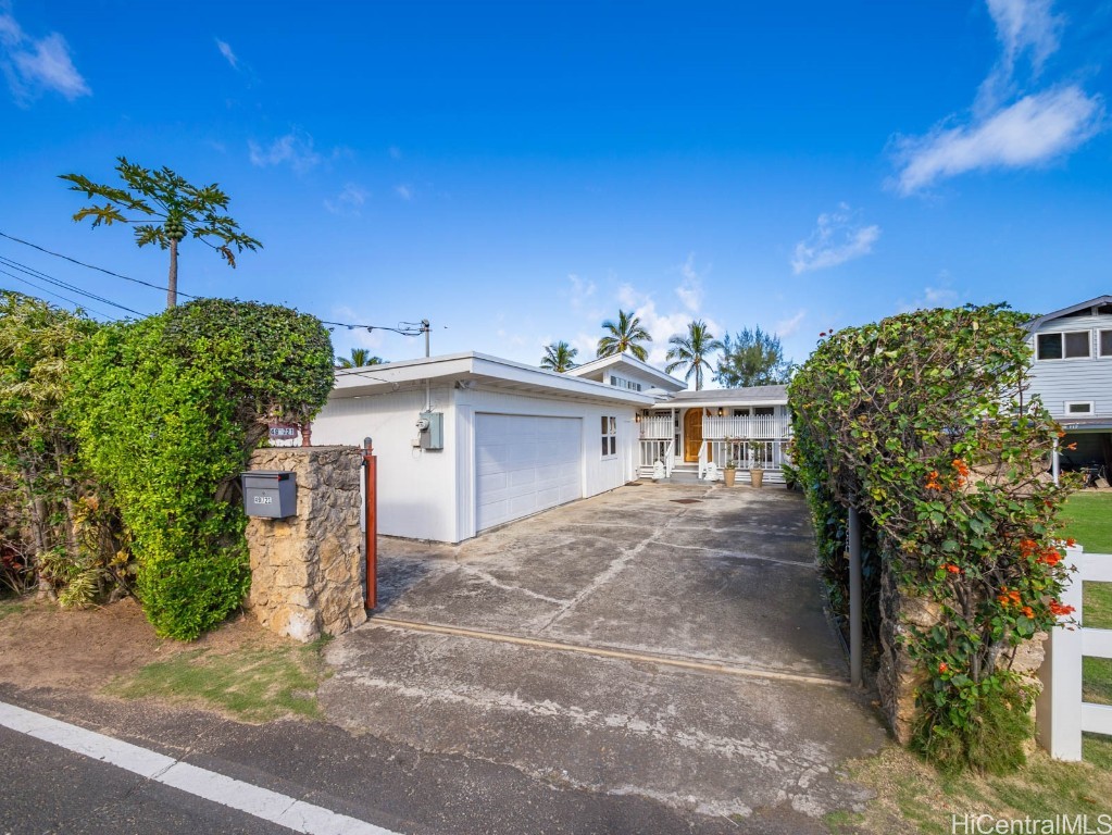 Kaaawa Home Residence