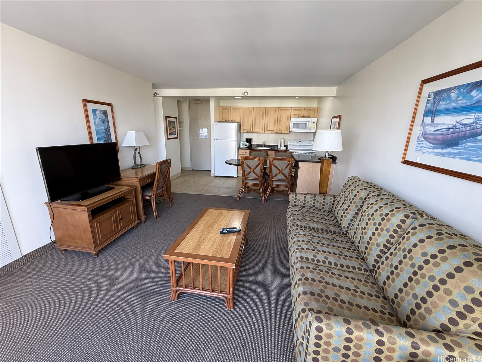 229 Paoakalani Avenue 1803