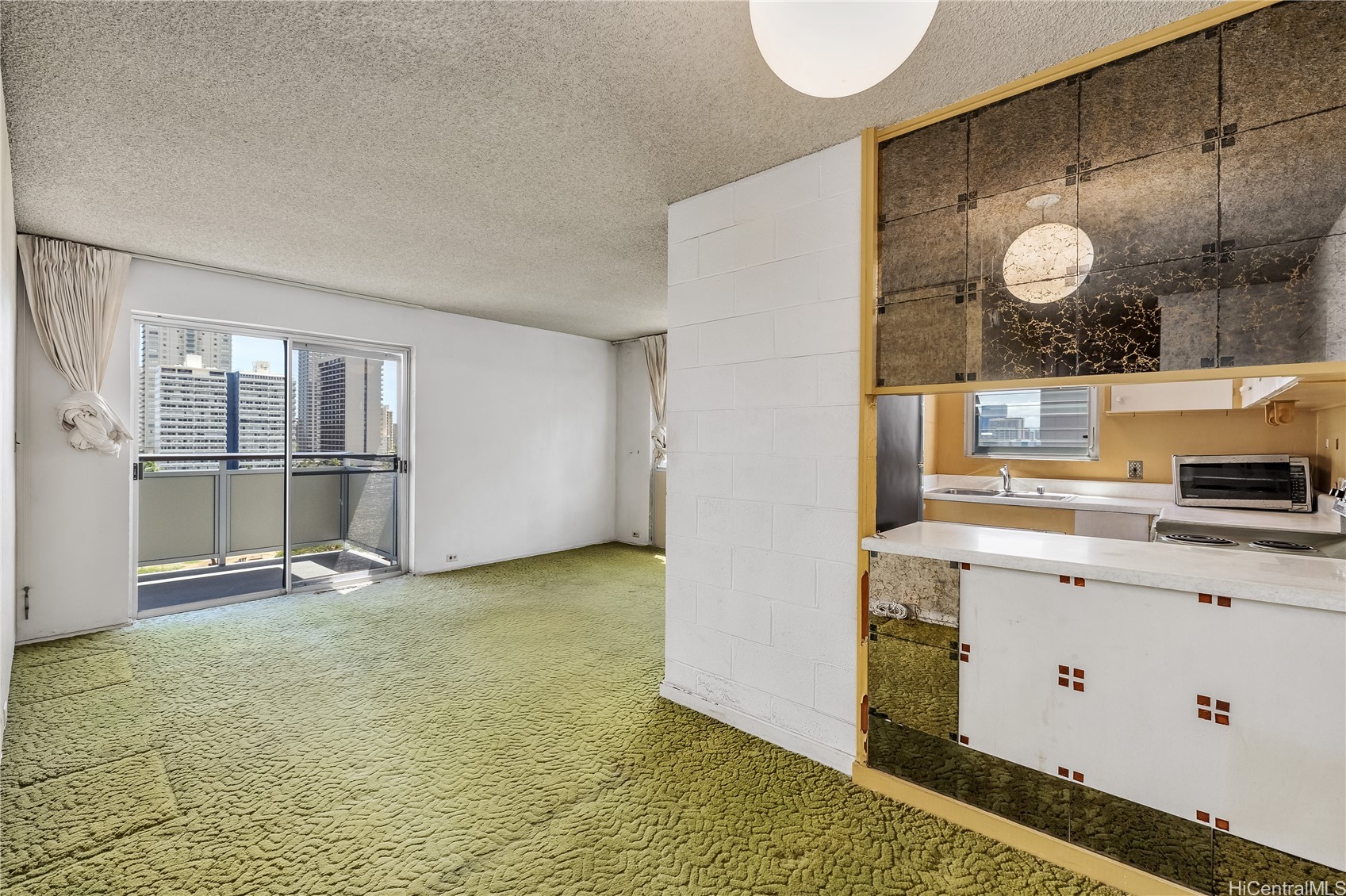 509 University Avenue 1004