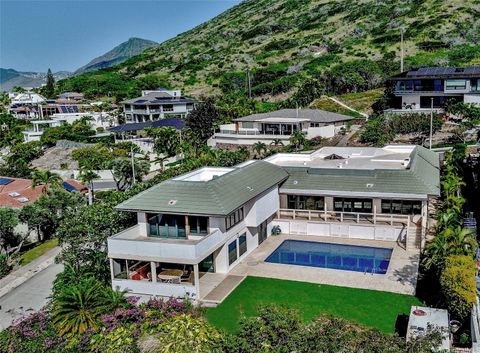 88 Lumahai Street Honolulu HI 96825