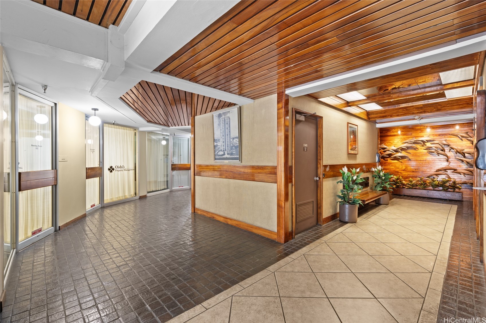 750 Amana Street 1203