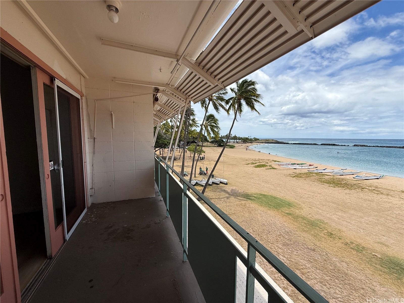 Pokai Bay Beach Cabanas Residential Lease