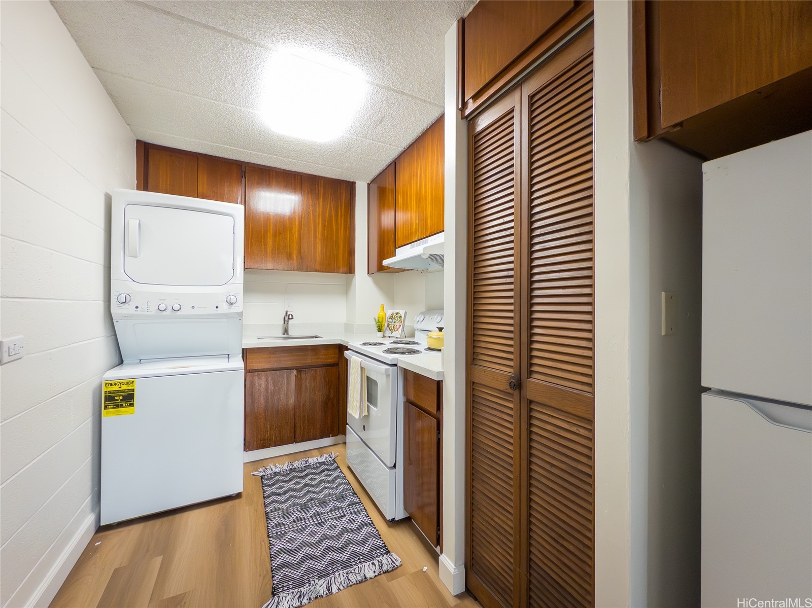 2015 Wilder Avenue 2E