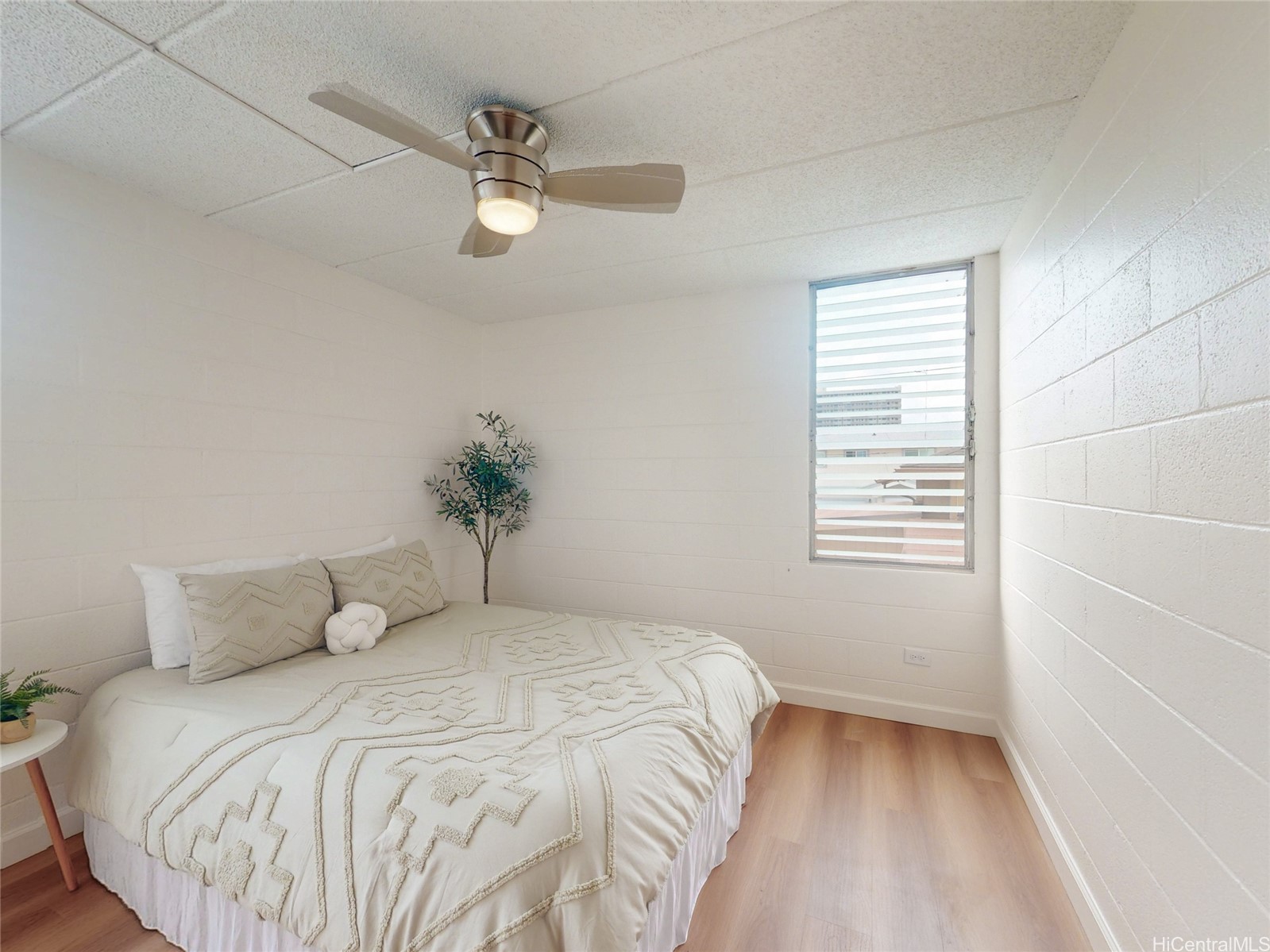 2015 Wilder Avenue 2E