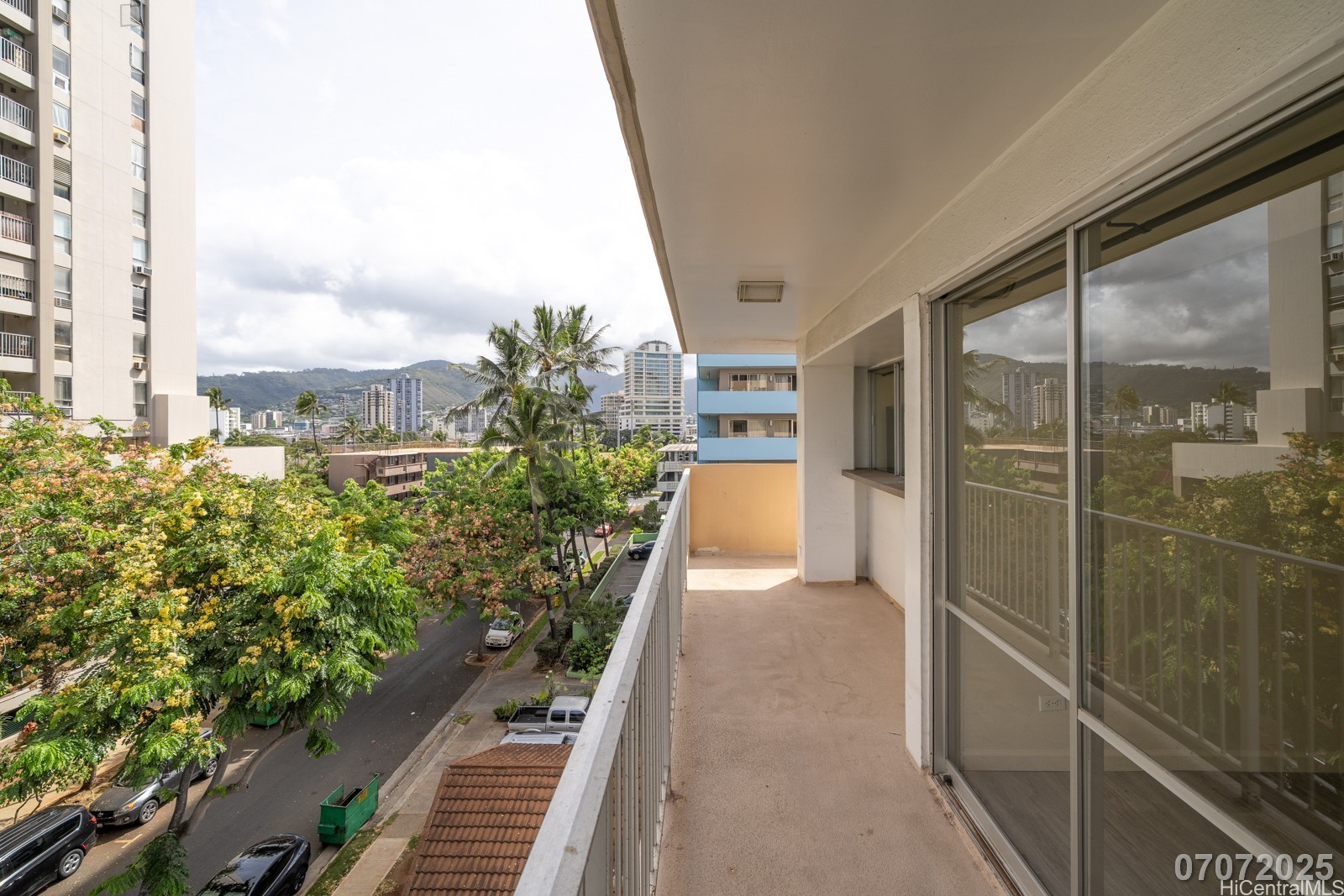 Honolulu Condominium