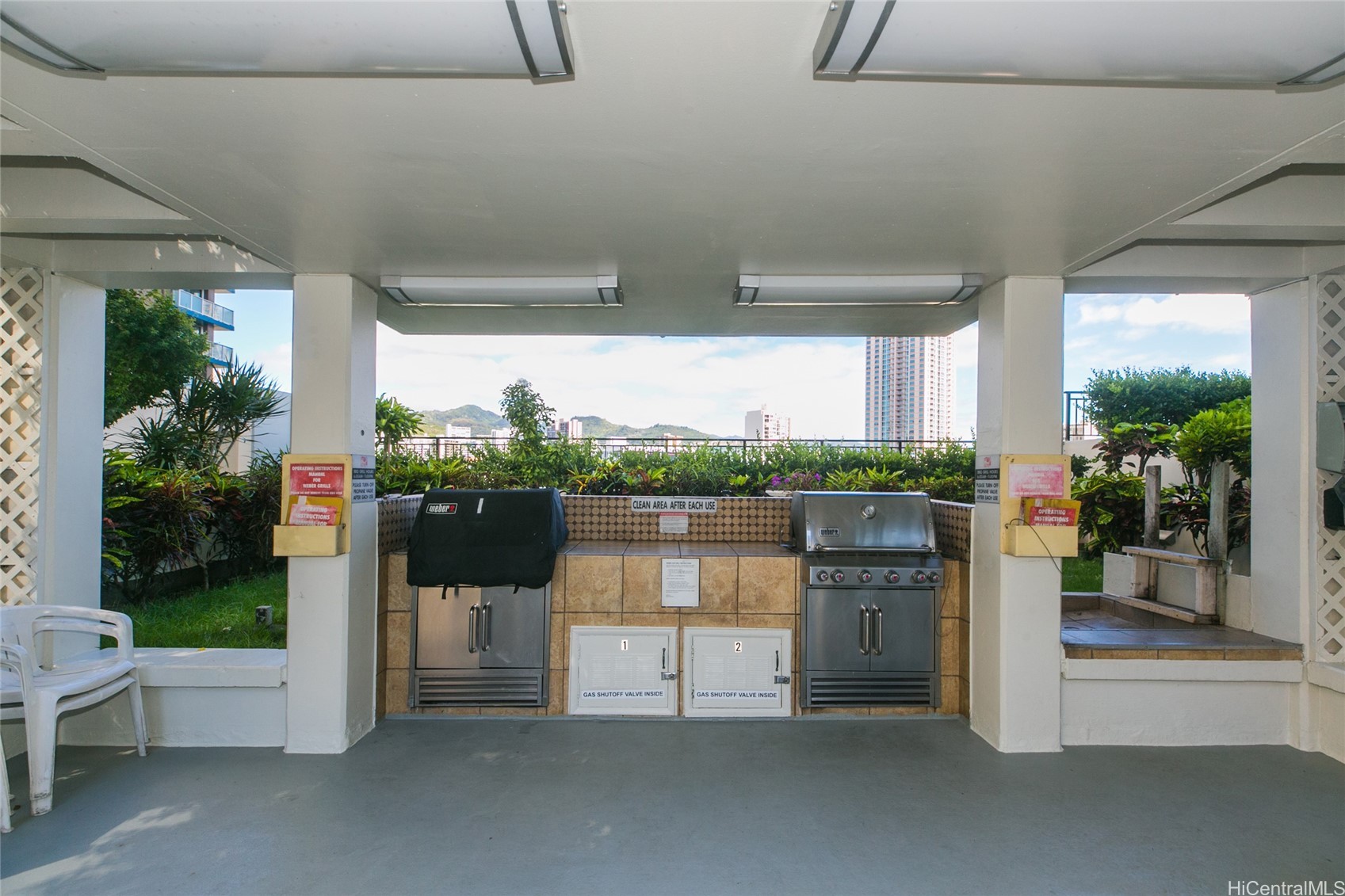 Royal Capitol Plaza Condominium