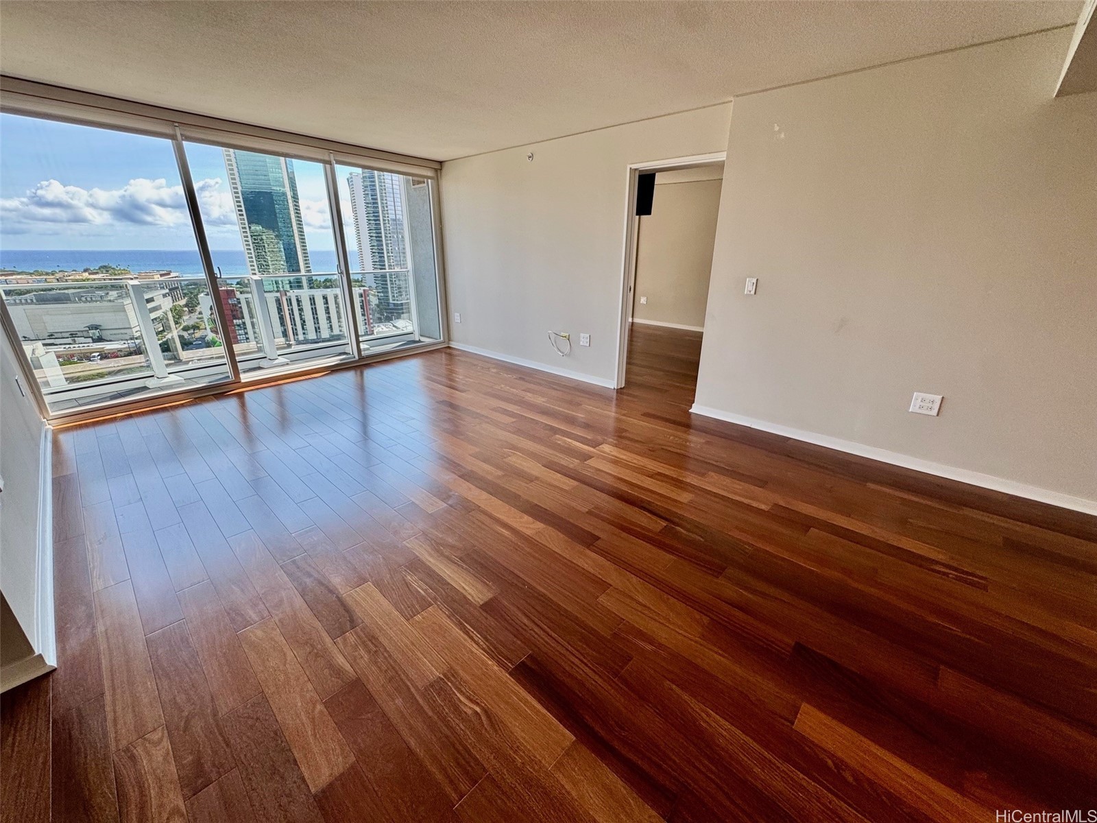 1296 Kapiolani Boulevard II2305