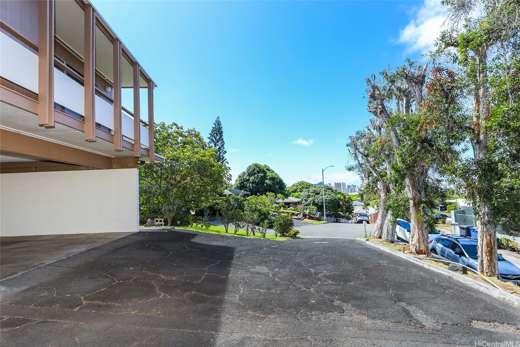 1944 D Ualakaa Street