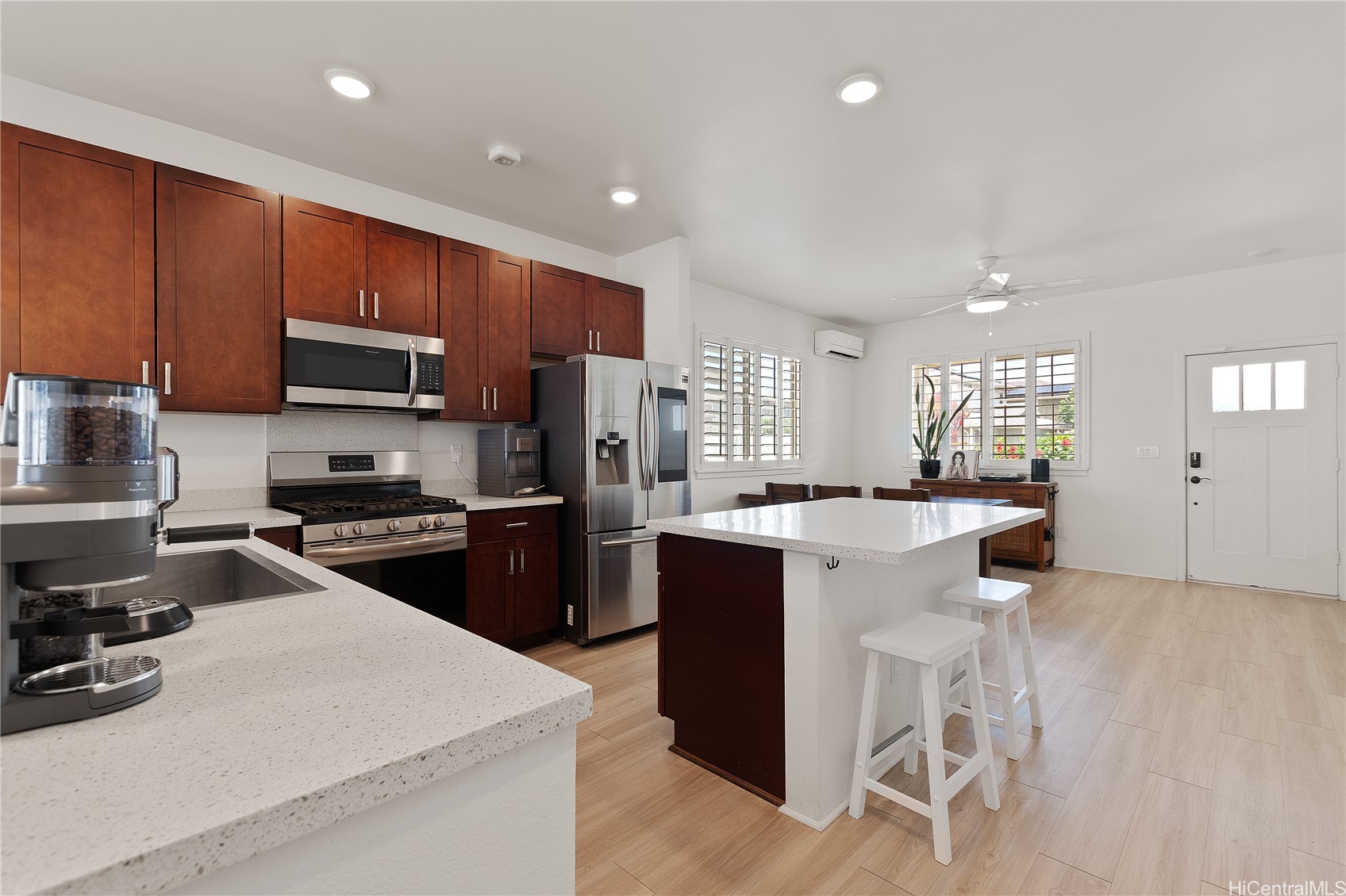 91-1139 Iliahialoe Loop