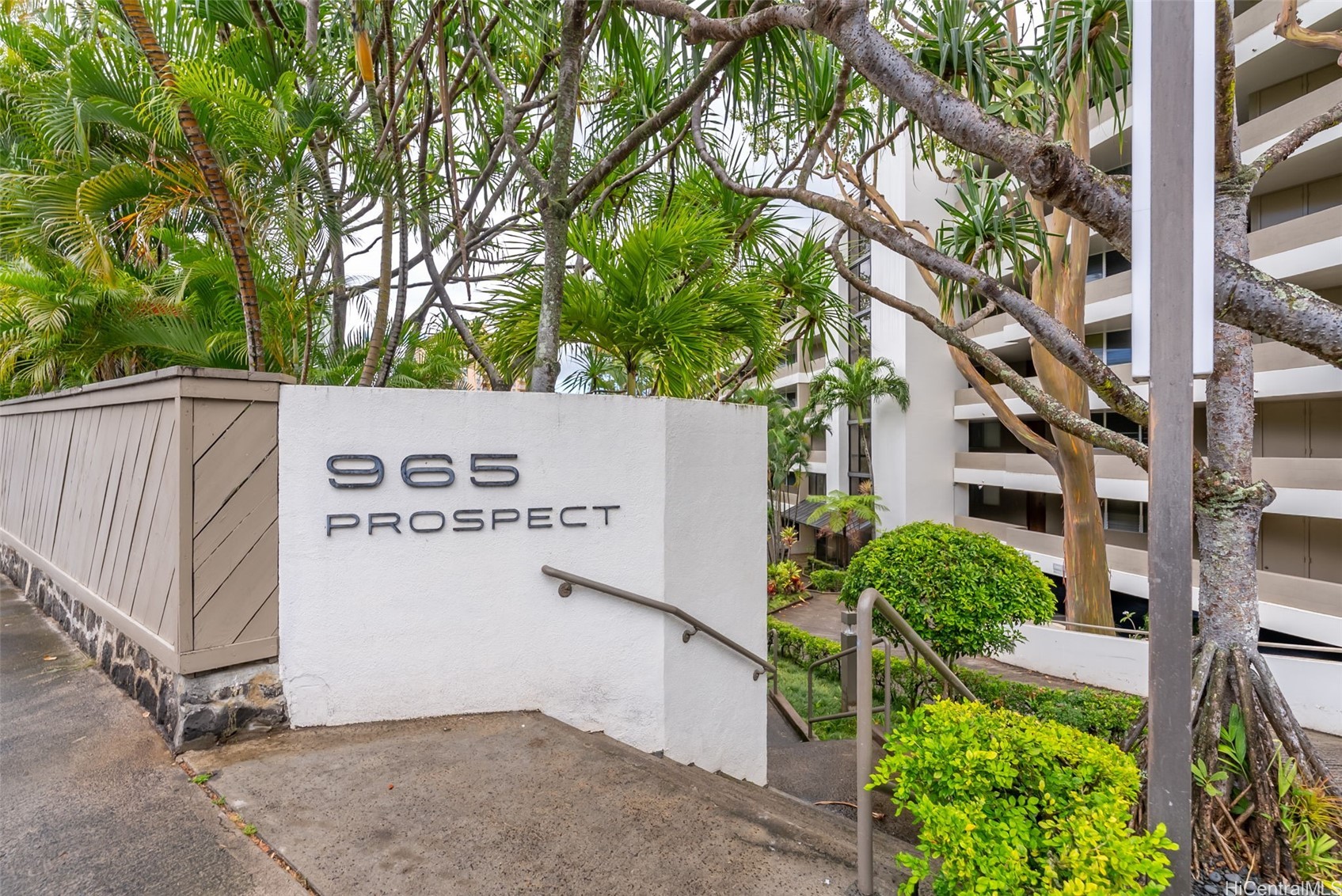 965 Prospect Condominium