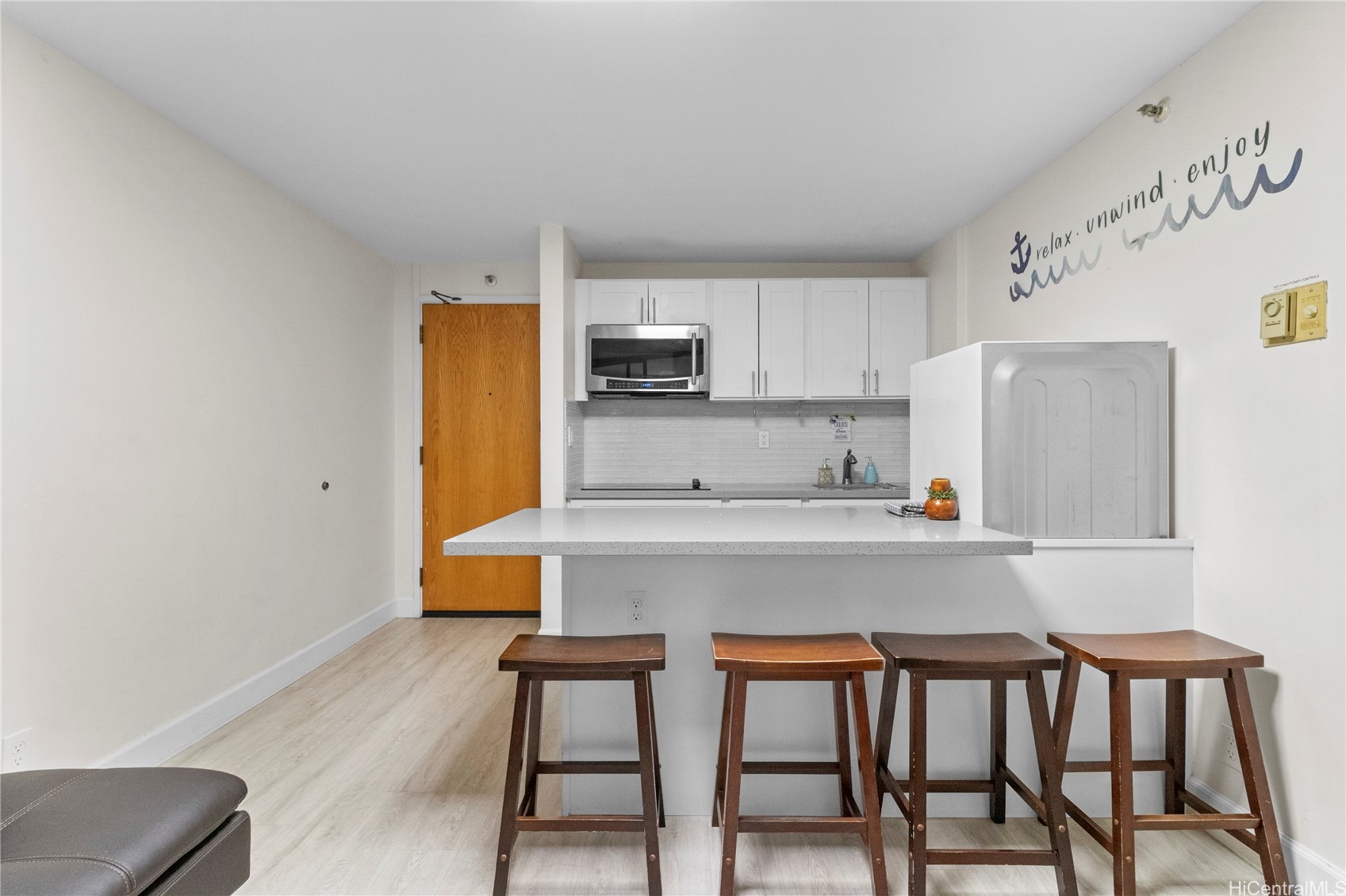 1088 Bishop Street 1008