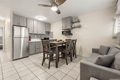 1863 Kaioo Drive 302 Honolulu HI 96815
