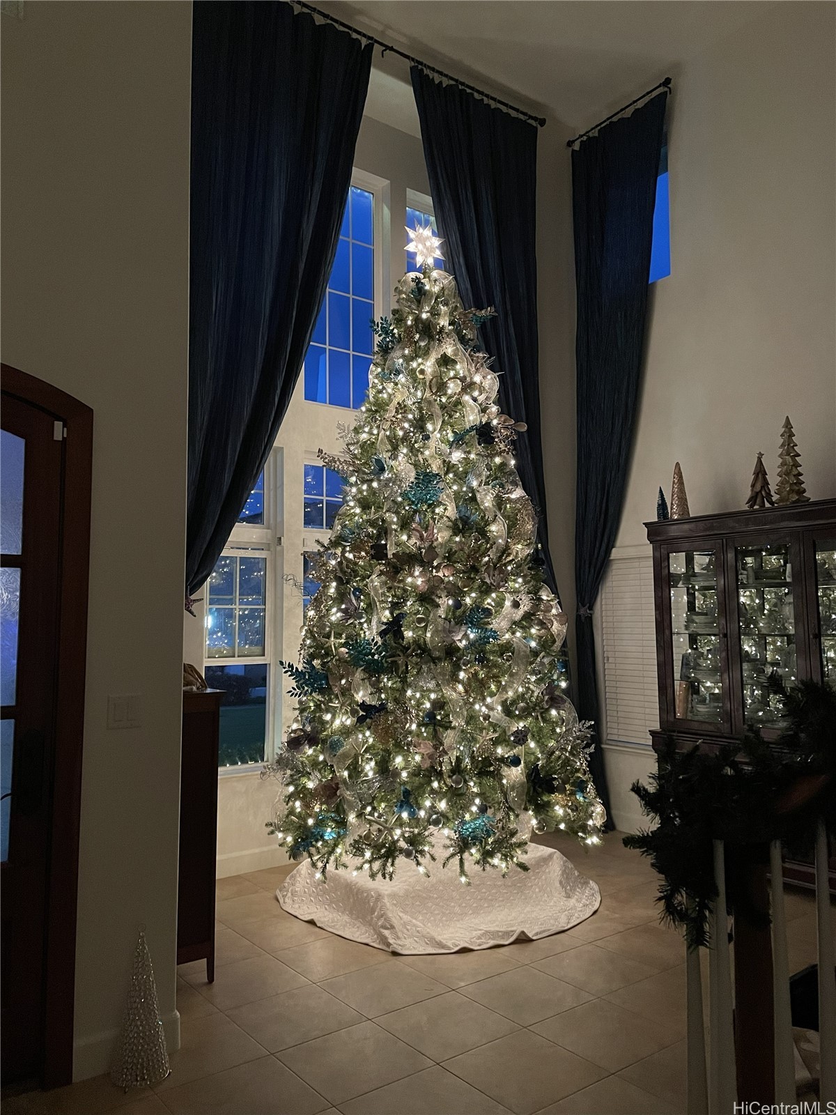 91-1051 Waikapoo Street