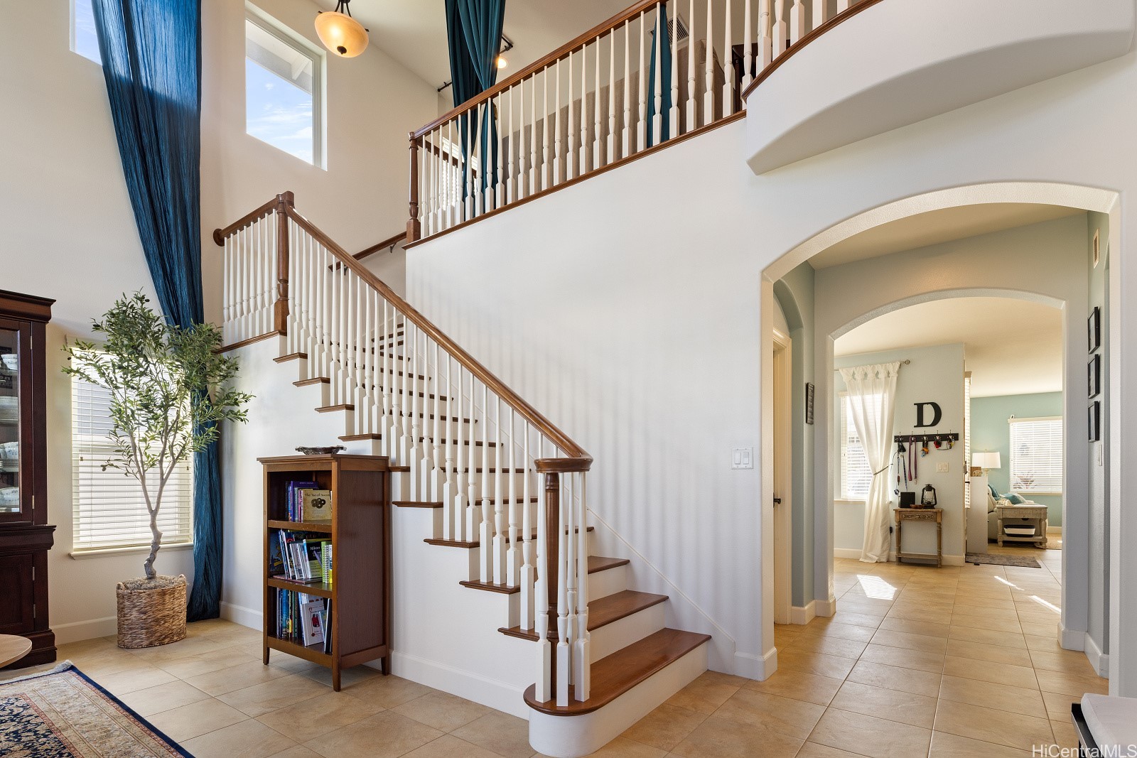 91-1051 Waikapoo Street