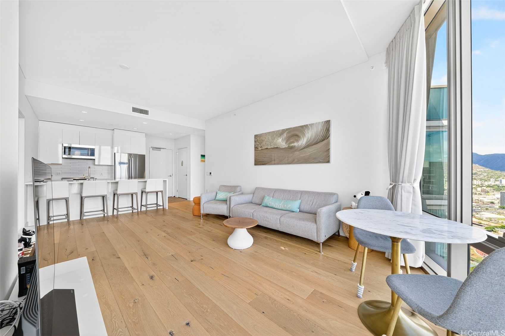 1001 Queen Street PH 4006