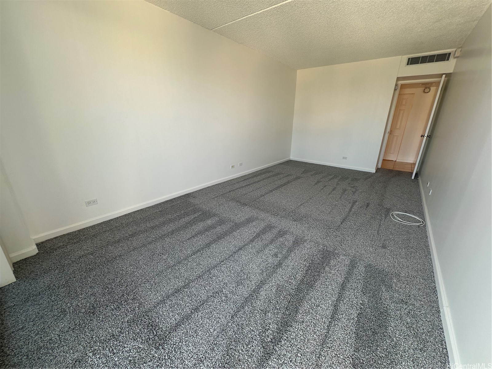 700 Richards Street 1708