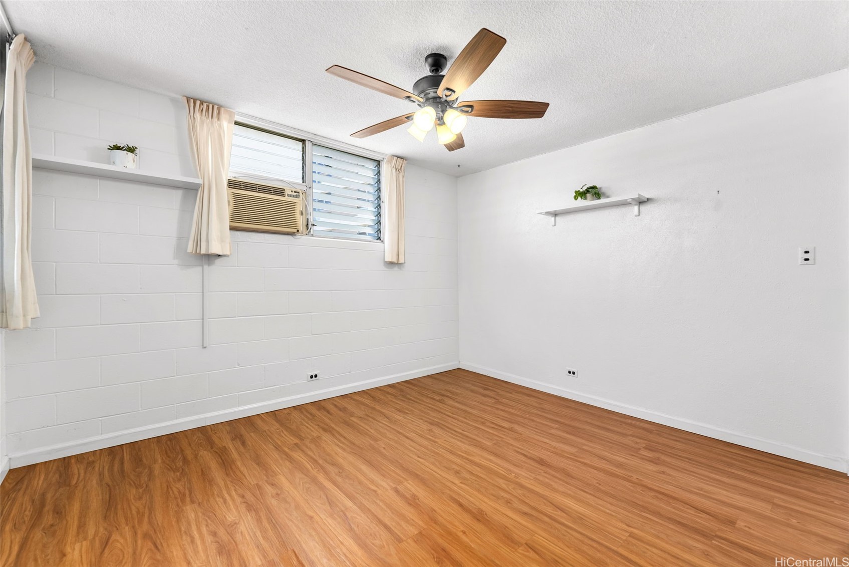 1210 Wilder Avenue 305