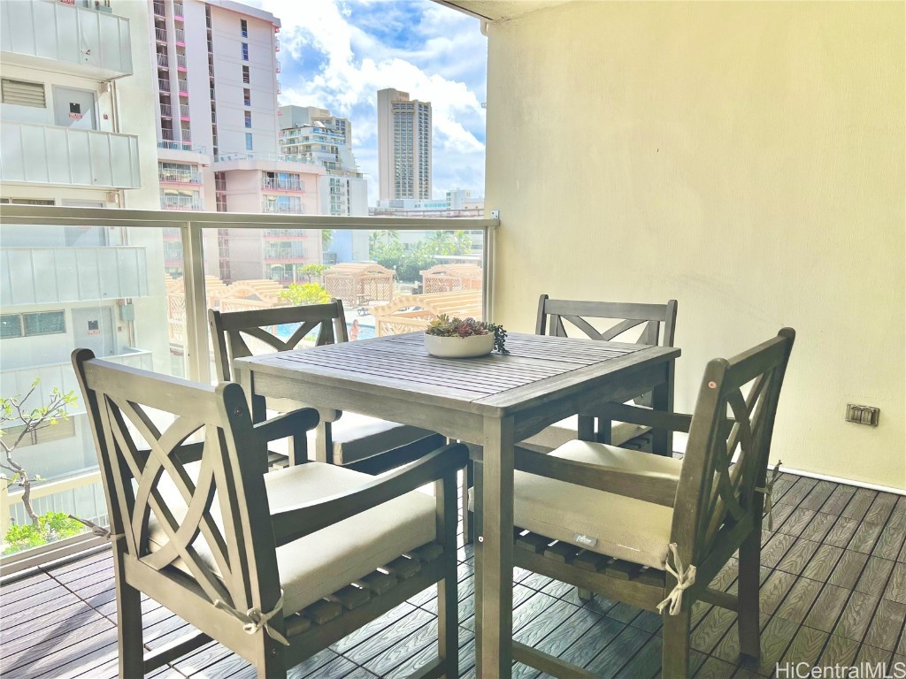 Island Colony Condominium