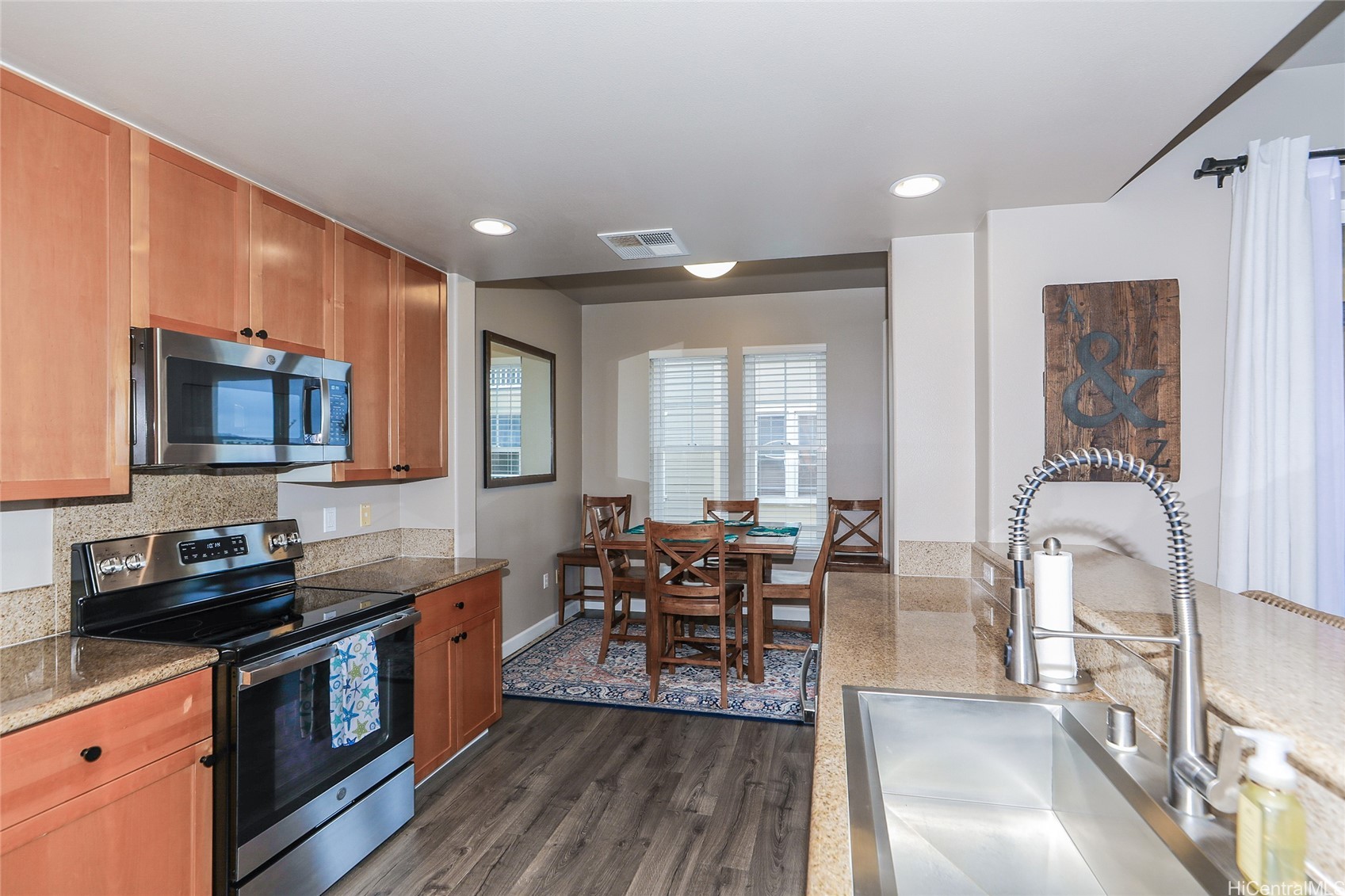 520 Lunalilo Home Road 6214